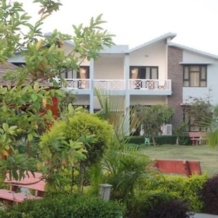 Corbett National Park Anand Corbett Aamod Resort & Spa מראה חיצוני תמונה